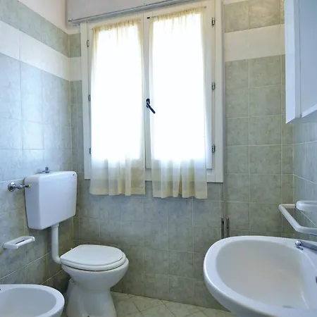 Apartment In Near Centre *